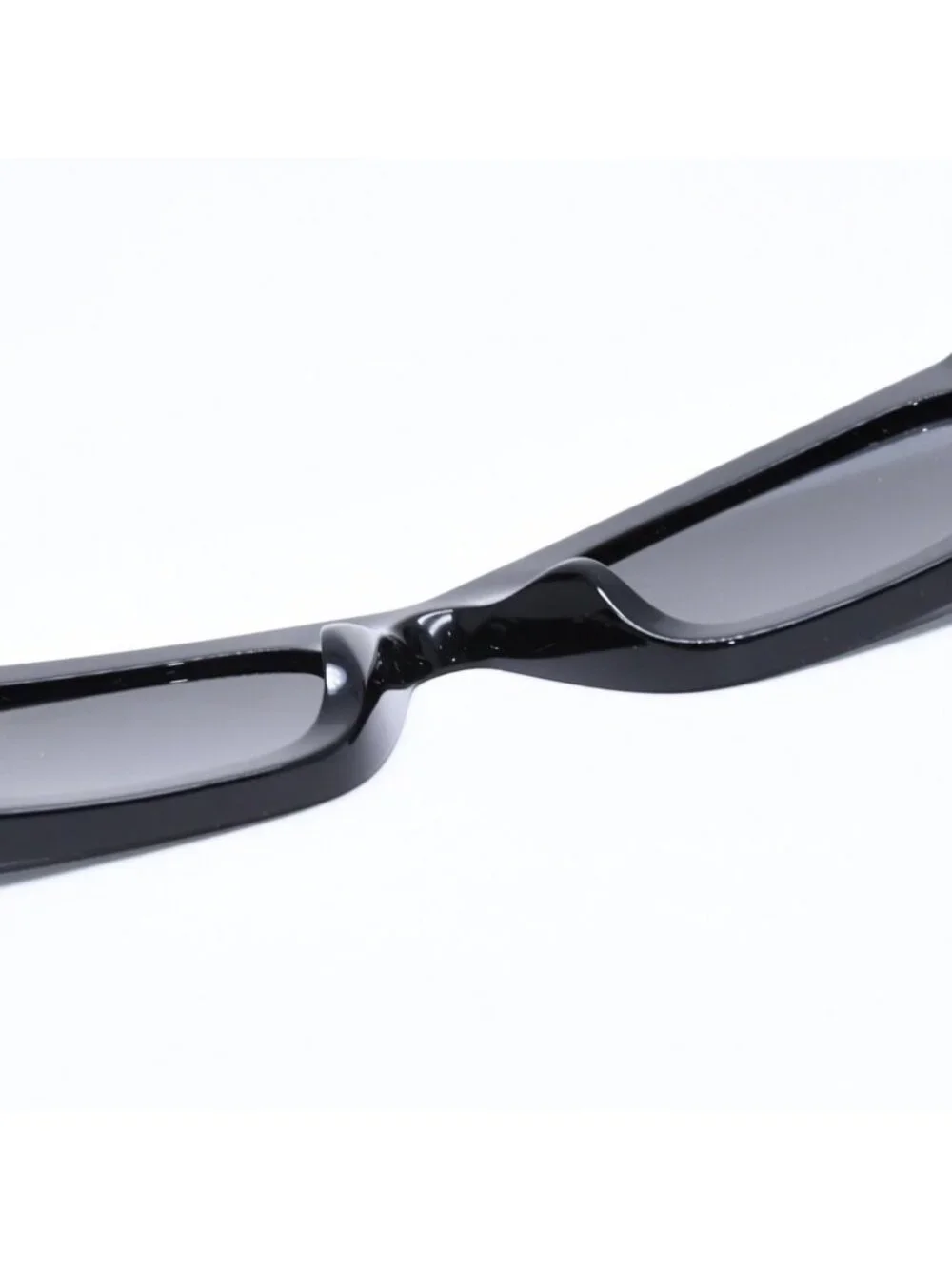 Miu Miu Sunglasses Eyewear Black Gold
